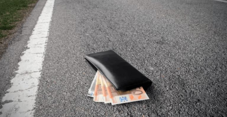 How to Manage Your Money and Carry Cash on the Trail