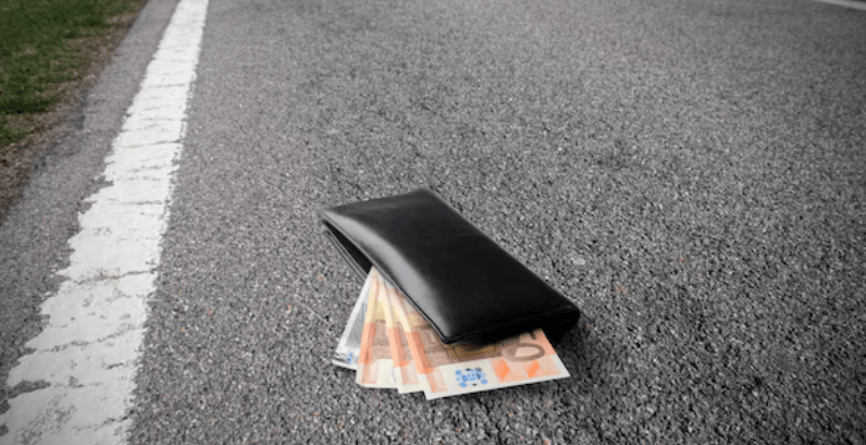 How to Manage Your Money and Carry Cash on the Trail