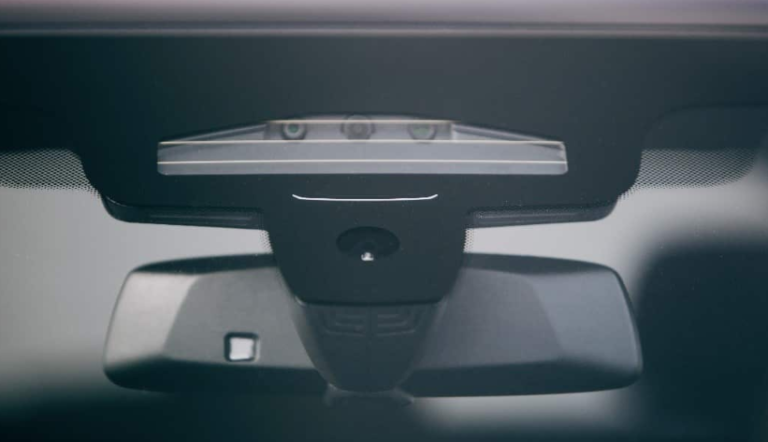 Advantages of 2MP Front road view camera, ADAS camera in Modern Vehicle Security