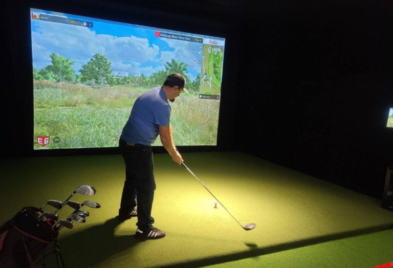 Exploring the Rise of Indoor Golf Entertainment in Hong Kong